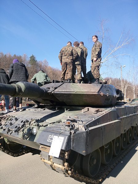 Wojskowe Targi Służby i Pracy